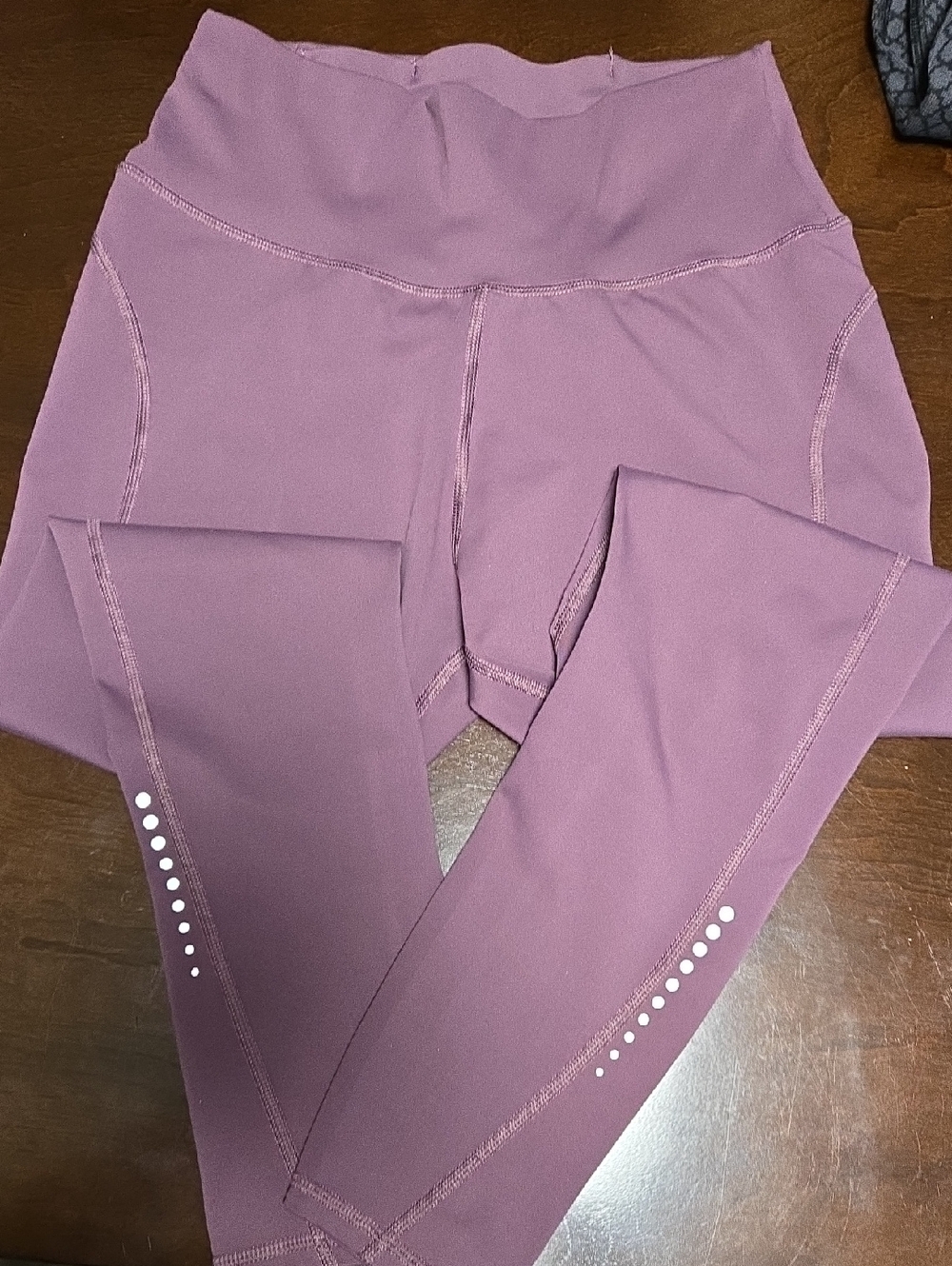 High-Waist Athletic Leggings in Mauve Pink